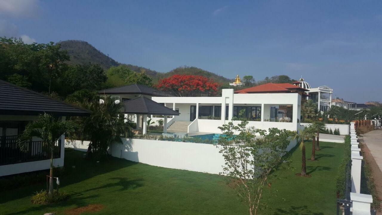 Wogan House - The Best Of Luxury Pool Villa HHQ Exterior photo